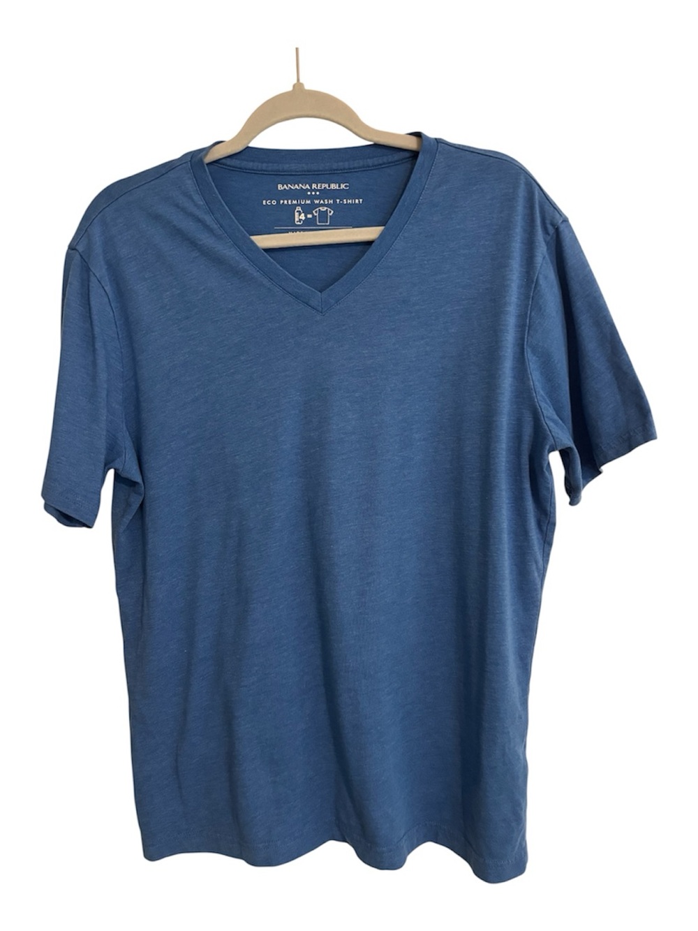 Large Banana Republic Men's Eco Premium Wash T-Shirt Blue V-Neck Tee